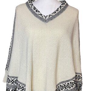 Earthbound Winter Knit Poncho Sweater XL Ivory Black Fringe Boho Western Nordic